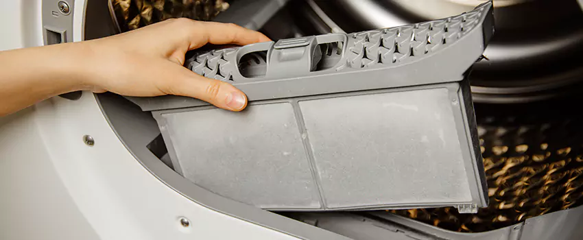 Signs Of A Clogged Dryer Lint Trap in Carney, Maryland